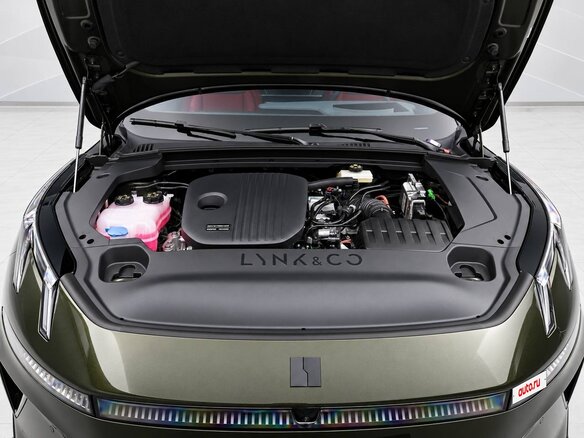 2026 Lynk & Co 07 GT I Рестайлинг, зелёный, 4490000 рублей - вид 7