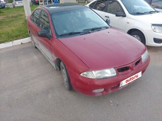 1997 Mitsubishi Carisma I, красный, 89000 рублей, вид 3