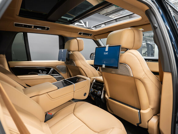 2026 Land Rover Range Rover P400 MHEV V, синий, 23850000 рублей - вид 2