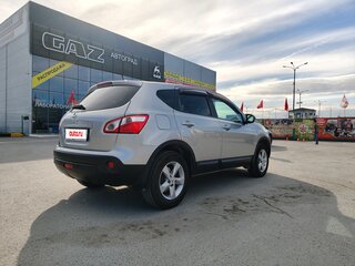 2011 Nissan Qashqai I Рестайлинг, серебристый, 1070000 рублей, вид 4