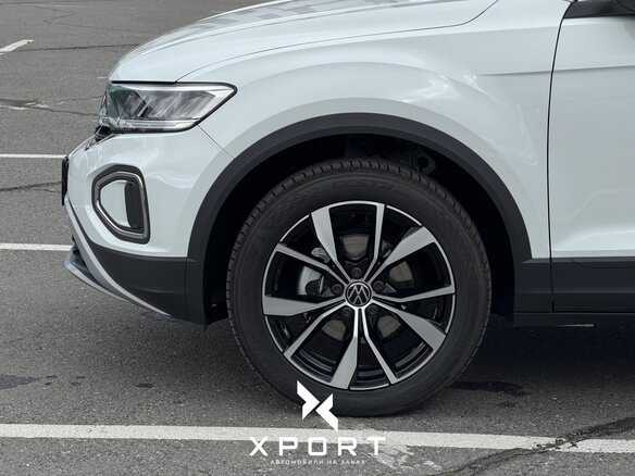 2026 Volkswagen T-Roc I Рестайлинг, белый, 2490000 рублей - вид 9