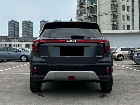 2026 Kia Seltos I Рестайлинг, серый, 2310000 рублей, вид 4