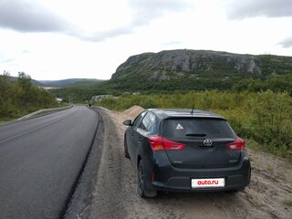 2013 Toyota Auris II, чёрный, 1220000 рублей, вид 2
