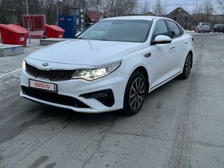 2018 Kia Optima IV Рестайлинг, белый, 2500000 рублей, вид 1