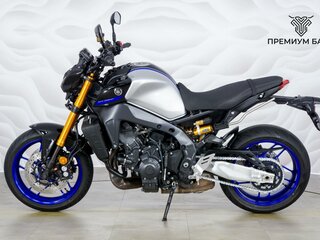 2023 Yamaha MT-09 (FZ-09), чёрный, 1117000 рублей, вид 2