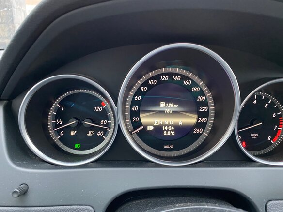 2011 Mercedes-Benz C-Класс 180 BlueEFFICIENCY III (W204) Рестайлинг, серебристый - вид 20