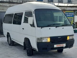 1998 Nissan Caravan III (E24), белый, 770000 рублей, вид 1