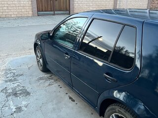1999 Volkswagen Golf IV, синий, 300000 рублей, вид 4