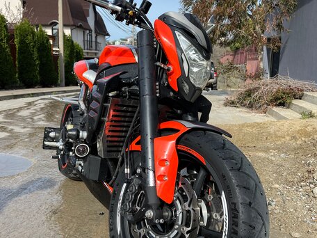 2009 Yamaha YZF-R1, оранжевый, 1950000 рублей, вид 3