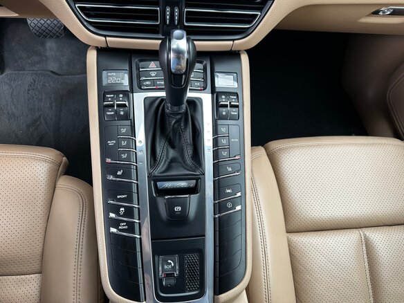 2019 Porsche Macan I Рестайлинг, белый - вид 18