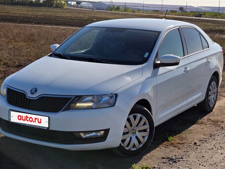 2019 Skoda Rapid I Рестайлинг, белый, 935000 рублей, вид 5