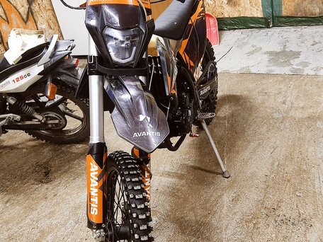 2023 Avantis Enduro 250 Pro/EFI, чёрный, 210000 рублей, вид 2
