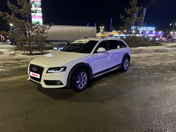 2009 Audi A4 allroad IV (B8), белый, 1850000 рублей
