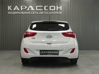 2012 Hyundai i30 II, белый, 910000 рублей, вид 4