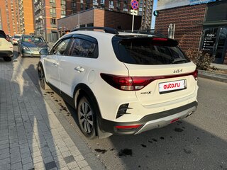 2021 Kia Rio X IV Рестайлинг, белый, 1650000 рублей, вид 5