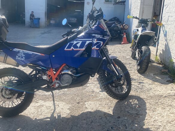 2010 KTM 990 Adventure, синий, 800000 рублей - вид 5