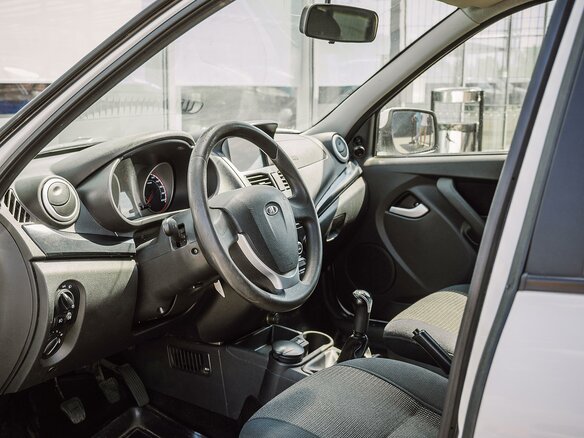2013 Lada (ВАЗ) Kalina II, белый - вид 6