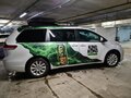 2010 Toyota Sienna III, белый - вид 1