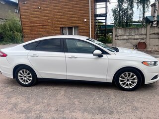 2015 Ford Fusion (North America) II, белый, 850000 рублей, вид 4