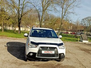 2011 Mitsubishi ASX I, белый, 920000 рублей, вид 2