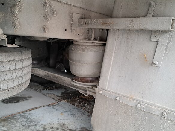2004 DAF LF 45, жёлтый, 2500000 рублей - вид 8