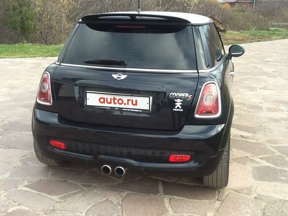 2008 Mini Hatch Cooper S II (R56), чёрный - вид 5