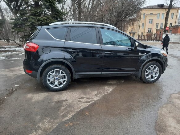 2008 Ford Kuga I, чёрный - вид 4