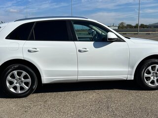 2011 Audi Q5 I (8R), белый, 1360000 рублей, вид 4