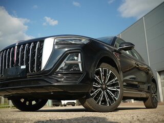 2025 Hongqi HS5 I Рестайлинг, чёрный, 3999000 рублей, вид 4