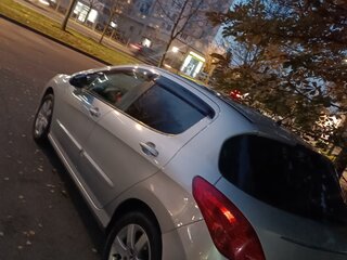 2012 Peugeot 308 I Рестайлинг, серебристый, 510000 рублей, вид 3