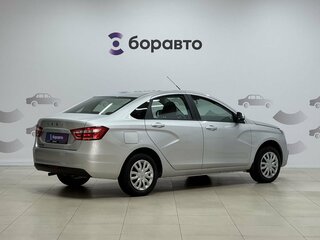 2018 Lada (ВАЗ) Vesta CNG I, серебристый, 900000 рублей, вид 4