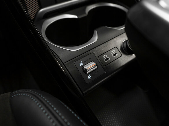 2026 BMW X1 Long 25Li xDrive III (U11/U12), белый, 5800000 рублей - вид 18