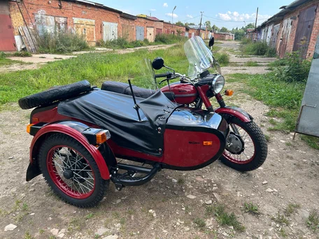 1989 Урал ИМЗ-8.103, красный, 600000 рублей, вид 1