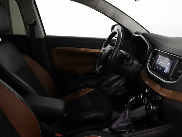 2024 Lada (ВАЗ) Vesta SW Cross I Рестайлинг (NG), белый, 1349990 рублей - вид 13