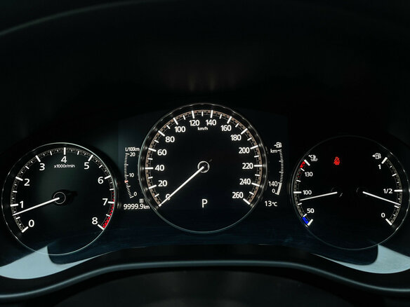 2019 Mazda 3 IV (BP), красный, 2047000 рублей - вид 10