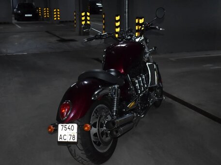 2006 Triumph Rocket III, красный, 800000 рублей, вид 4