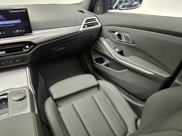 2025 BMW 3 серии 320i VII (G2x) Рестайлинг 2, синий, 6720000 рублей - вид 8