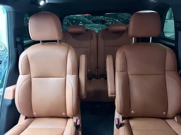 2023 Li Auto (Lixiang) L8 42.8 kWh I, зелёный, 5506000 рублей - вид 10