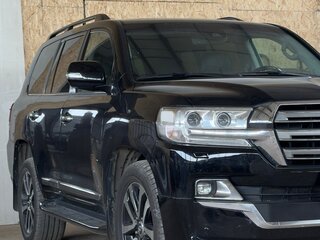2016 Toyota Land Cruiser 200 Series Рестайлинг 2, чёрный, 5500000 рублей, вид 4