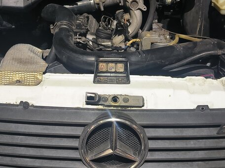 1999 Mercedes-Benz Sprinter, белый, 1800000 рублей, вид 4
