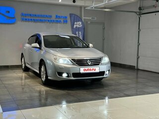 2010 Renault Latitude I, серебристый, 875000 рублей, вид 3
