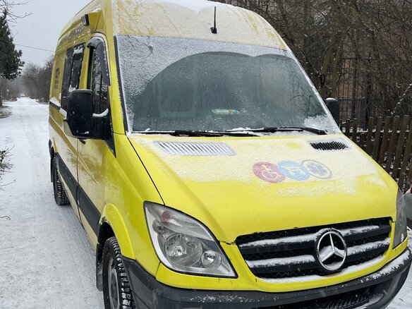 2013 Mercedes-Benz Sprinter, жёлтый, 1350000 рублей - вид 16
