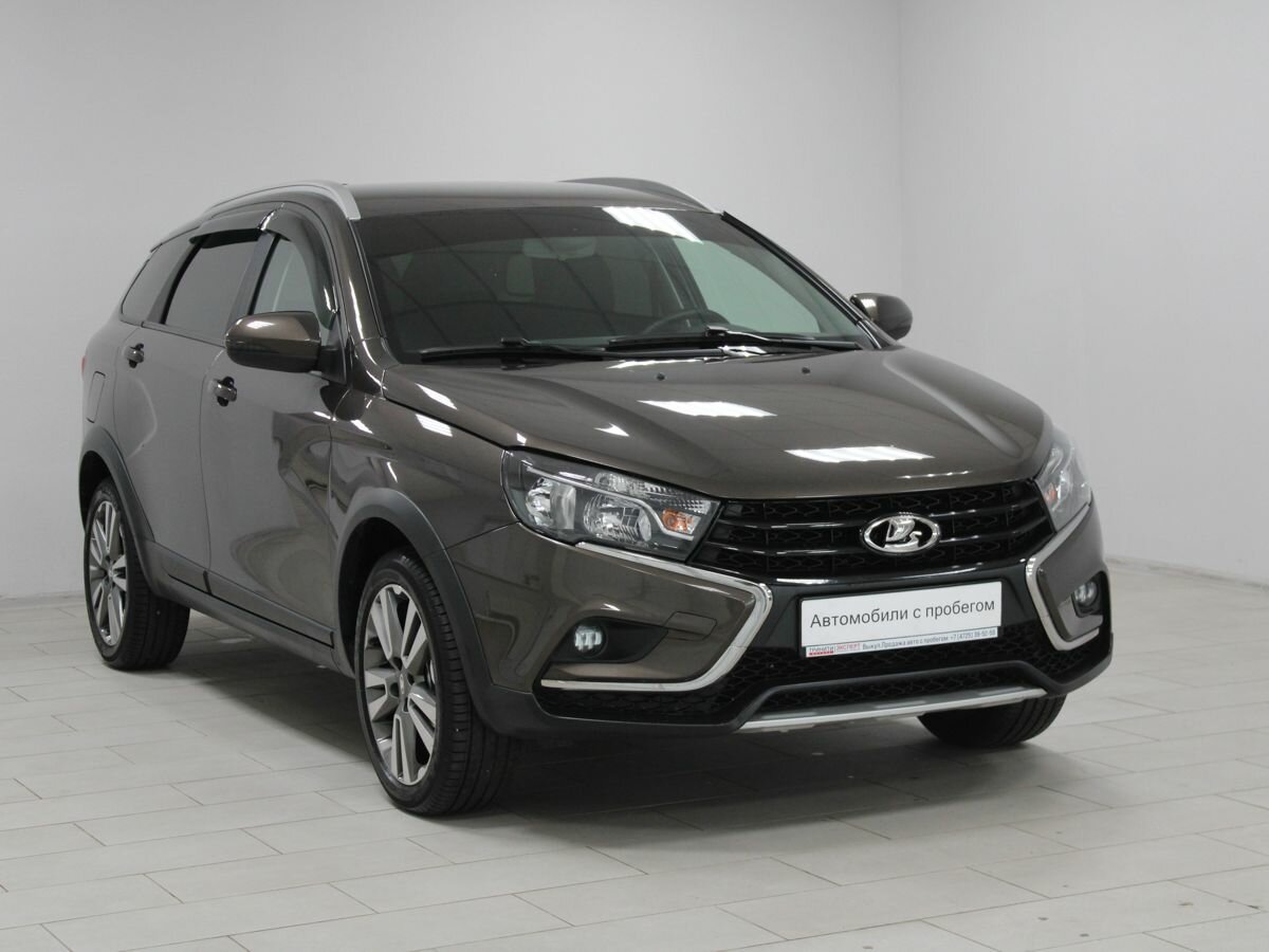 Открыть фотографии: Lada (ВАЗ) Vesta I