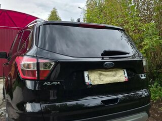 2018 Ford Kuga II Рестайлинг, чёрный, 1710000 рублей, вид 3