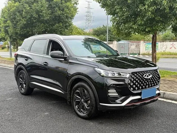2023 Chery Tiggo 7 II, чёрный, 1180285 рублей - вид 2
