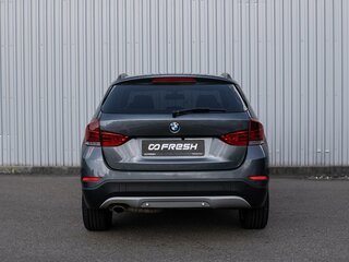 2013 BMW X1 18i I (E84) Рестайлинг, серый, 1249000 рублей, вид 4