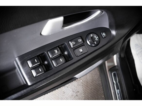 2013 Kia Sportage III, коричневый - вид 22