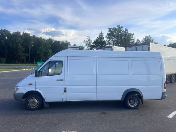2002 Mercedes-Benz Sprinter, белый, 750000 рублей - вид 5
