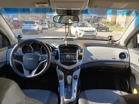 2012 Chevrolet Cruze I, чёрный, 750000 рублей - вид 25