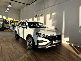 2026 Lada (ВАЗ) Vesta SW Cross I Рестайлинг (NG), белый, 5000000 рублей, вид 2